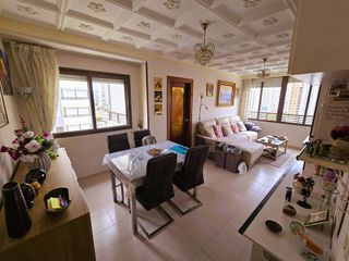 Piso en venta en Pueblo Levante en Benidorm