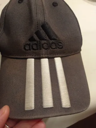 Gorra Adidas Negra