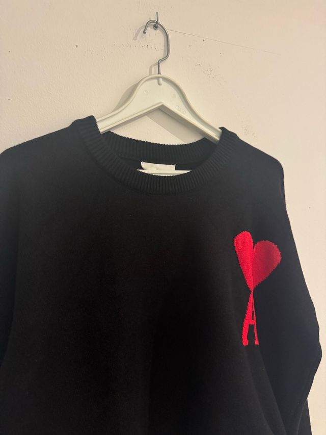 Camiseta AMI Paris Preta Tamanho M