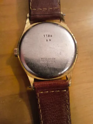 Reloj Cauny 17 Jewels Dorado Marrón