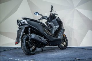 KYMCO Super Dink GT 125 A ESTRENAR * PUERTO USB * MALETERO PARA 2 CASCOS *