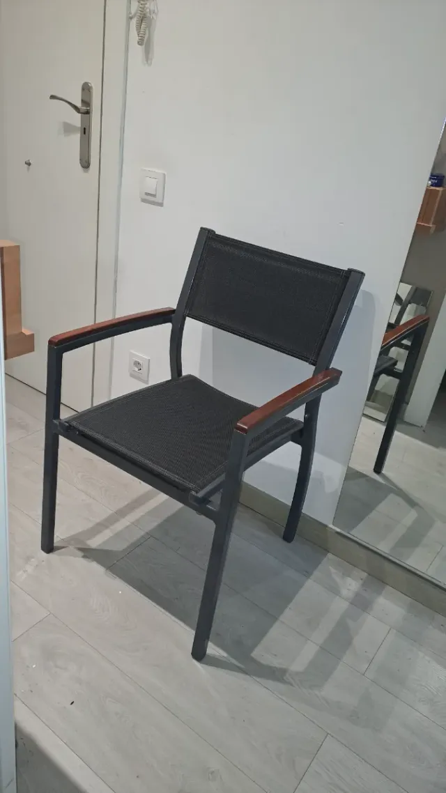 Silla de aluminio como nueva
