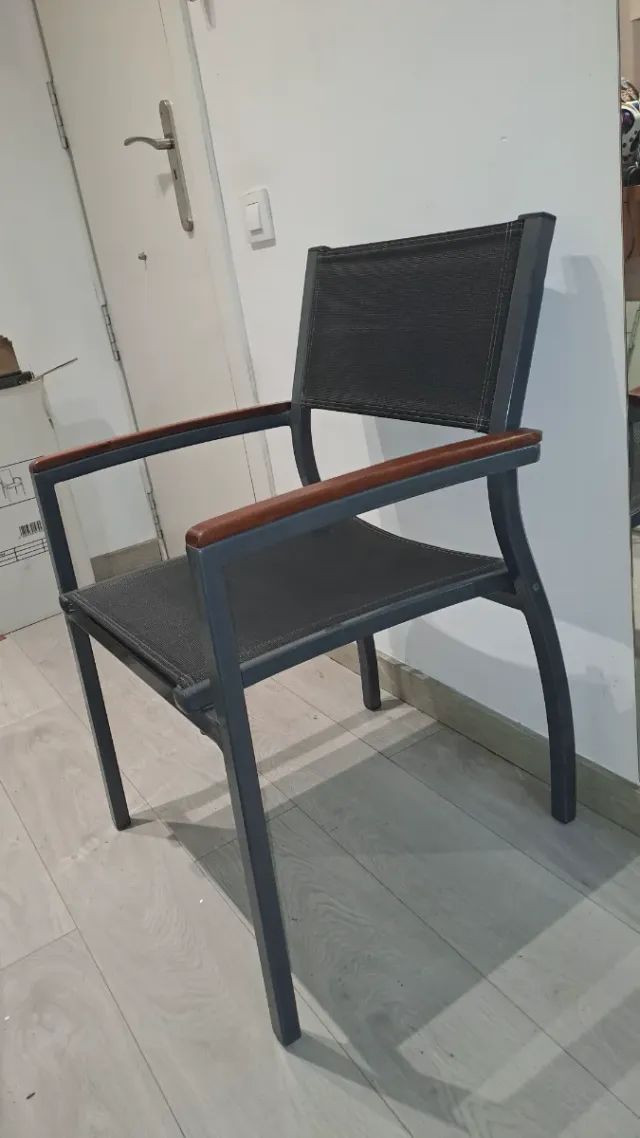 Silla de aluminio como nueva