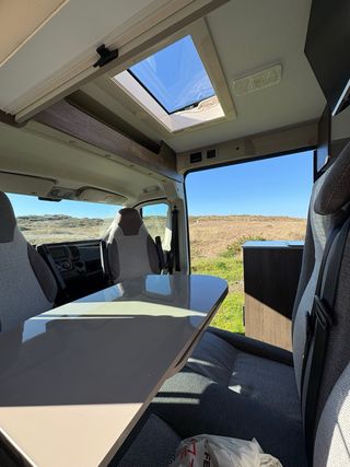 Alquiler camper Benimar 120 up