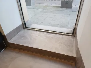 Aplicación de microcemento