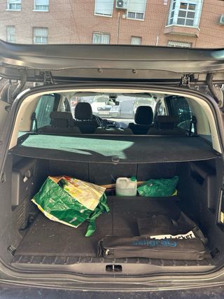 Peugeot 5008 2013
