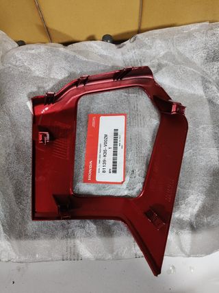 Honda PCX 2017 Guantera Roja