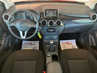 MERCEDES-BENZ CLASE B 180 CDI