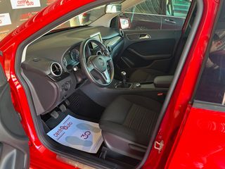 MERCEDES-BENZ CLASE B 180 CDI