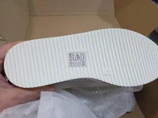 Zapato mujer plateado