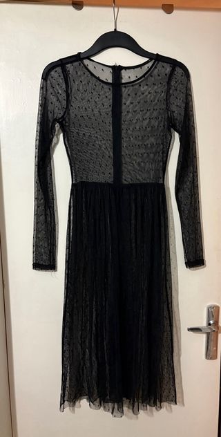 Vestido tul negro con topos