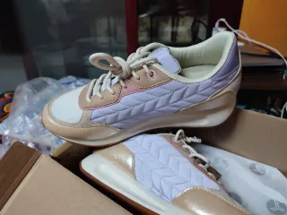 Zapatillas Yumas nuevas con etiqueta