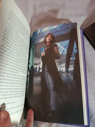 Trilogía Fundación edición ilustrada+libro regalo