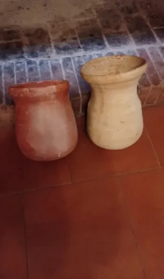 2 Alcabuces de barro