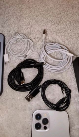 iPhone 12 Pro + regali