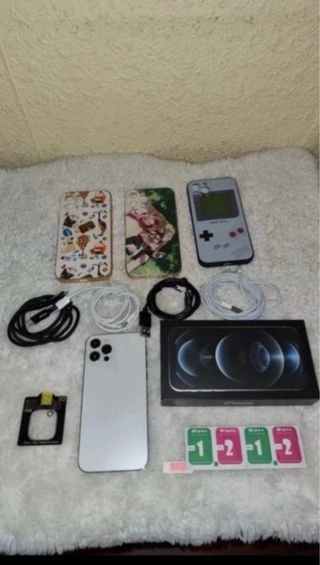 iPhone 12 Pro + regali