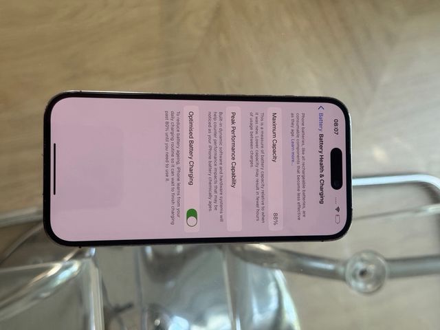 iPhone 14 Pro Morado 256GB (FaceID no funciona)