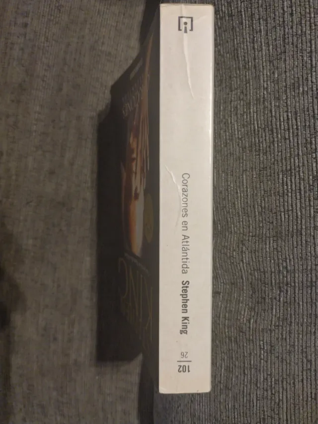 Corazones en la Atlántida (Best Seller) (Spanis...