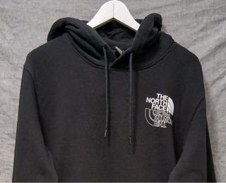 the north face hoodie size M black