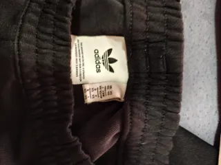 Pantalones Adidas Negro con Rayas Blancas