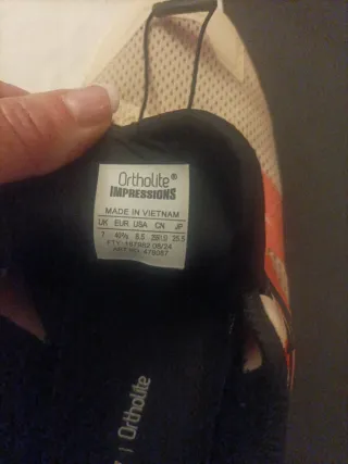 2 pares Zapatillas Nike y Salomon