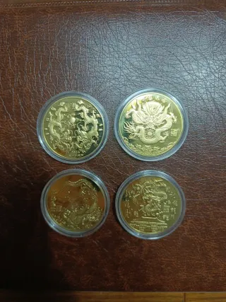 4 Monete dorate commemorative