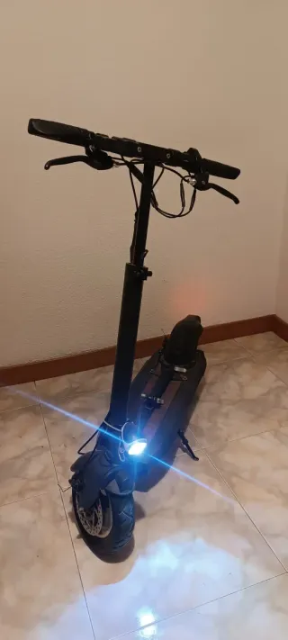 Patín Eléctrico Negro