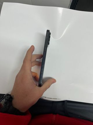 iPhone 15 Pro Max 89% Batteria