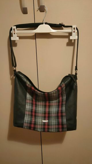 Borsa Segue in simil pelle e tessuto scozzese