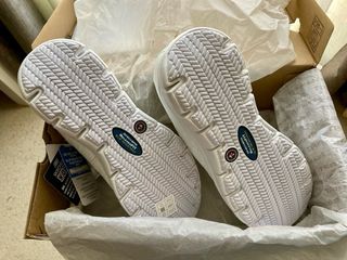 Zapatos Skechers Works Blancos