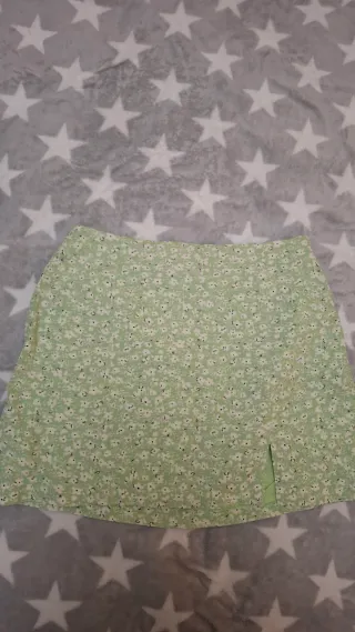 Falda mini floral verde