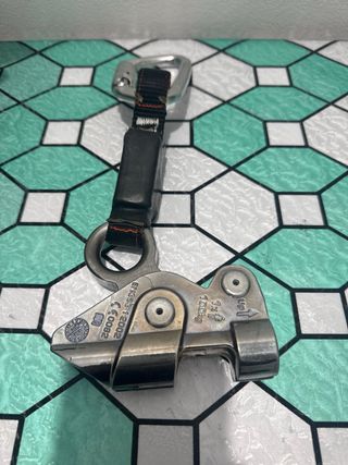 Arrestador anticaídas Zip