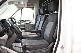 VW CRAFTER FURGÓN 30 L3H2 2.0 TDI 140 CV FWD BUSINESS