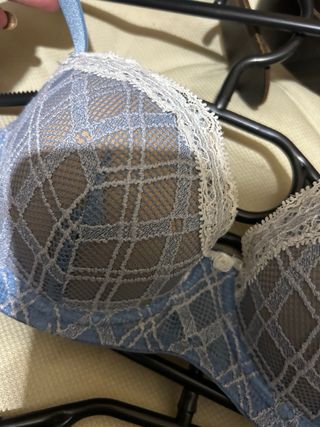 Lote 2 Sujetadores Calvin Klein/Intimissimi 85B