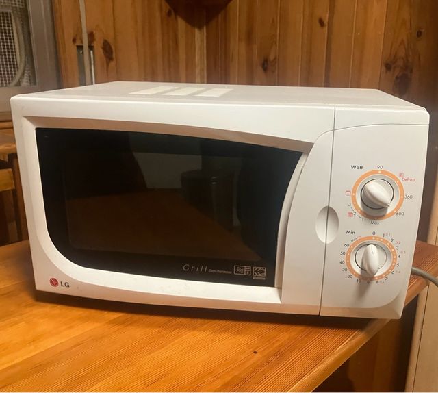 Microondas LG Blanco con Grill