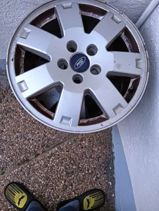 4 Llantas Ford 16 pulgadas