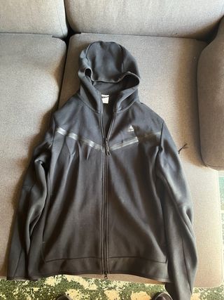 Sudadera Nike Tech Fleece Negra