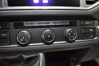 VW CRAFTER FURGÓN 30 L3H2 2.0 TDI 140 CV FWD BUSINESS