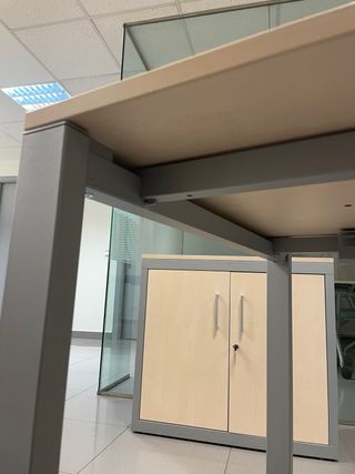 Mesa de estudio madera y metal