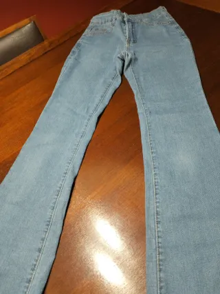 Pantalones flare vaqueros para chica