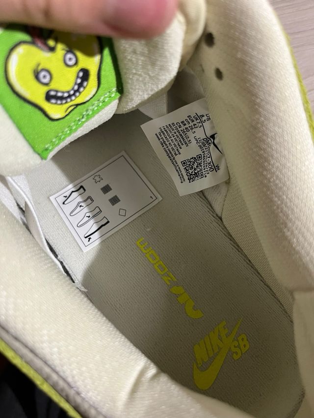 Nike SB Dunk Low Green Apple