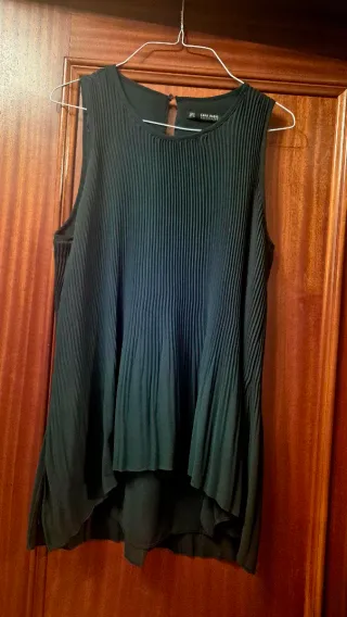 Blusa plisada ZARA