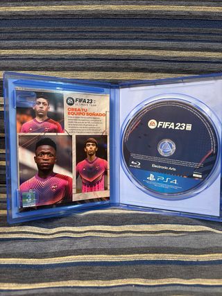 FIFA 23 PS4 EA Sports. Poco uso.