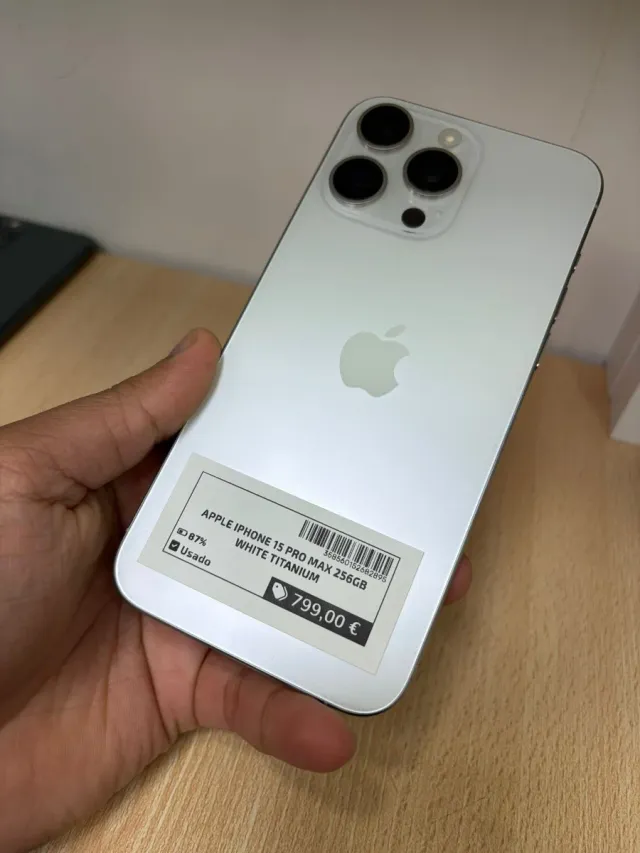 iPhone 15 Pro Max 256gb