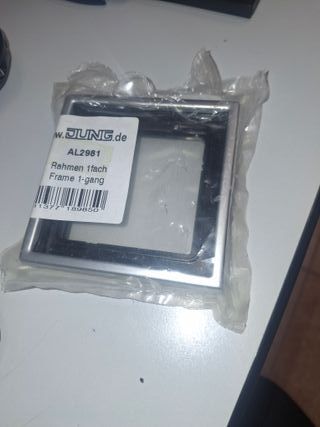 Marco Jung AL2981 Aluminio 1 módulo
