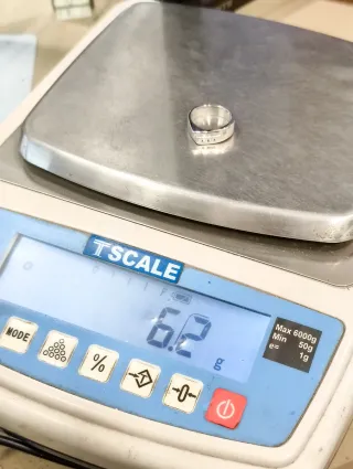 Anillo Oro Blanco 18kt con 2 puntas de diamante