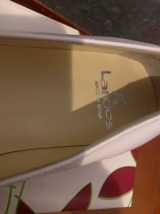 Merceditas Landos Blancas Talla 37