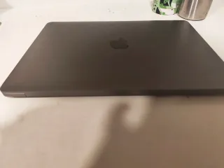 MacBook Air M1 – 16GB RAM – 500GB SSD