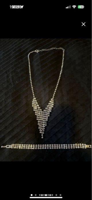 Juego collar y pulsera plateados
