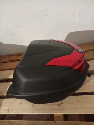 Baúl Yamaha 30L